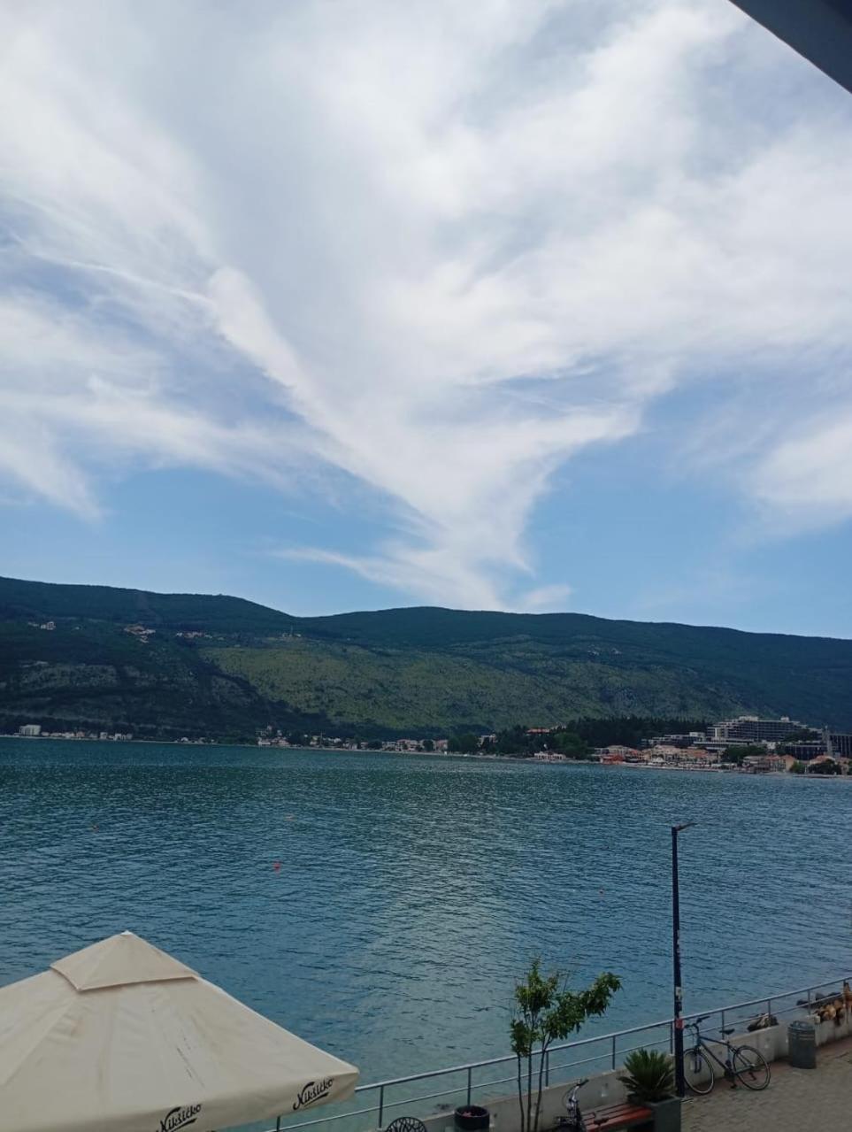 Apartments Cebra Herceg Novi Exterior foto